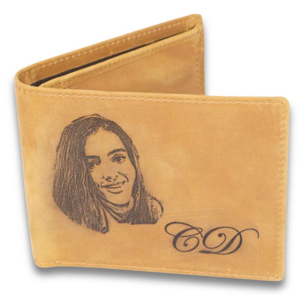 Personalisiertes Portemonnaie aus echtem Leder mit individueller Gravur, das perfekte Geschenk zum Vatertag.